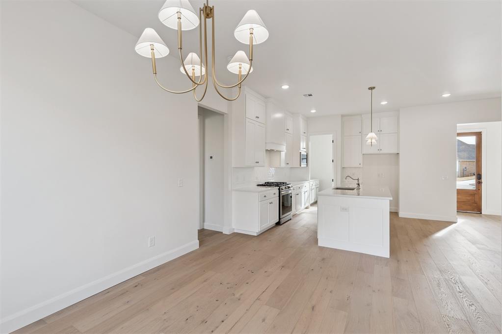 6009 Frankie Lynn Lane