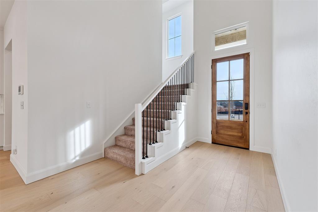 6017 Frankie Lynn Lane