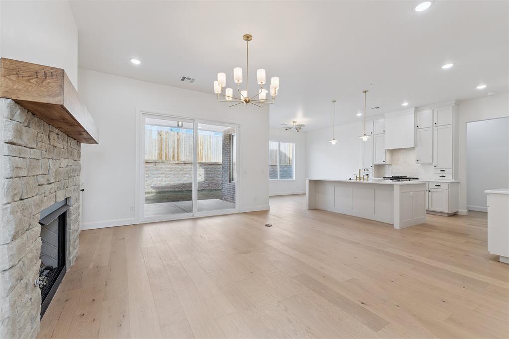 6017 Frankie Lynn Lane