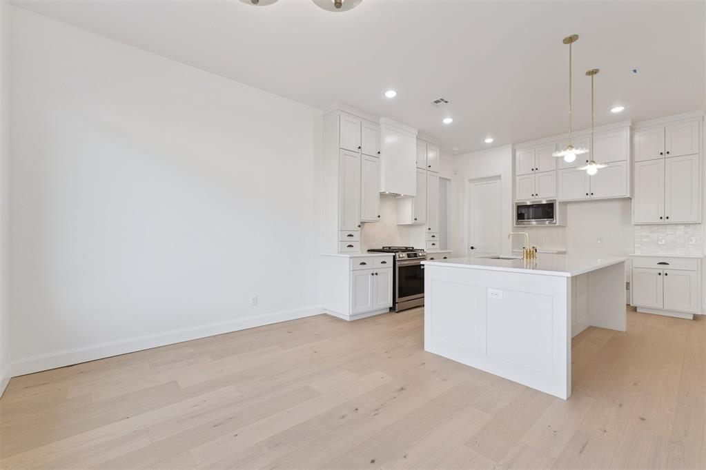 6017 Frankie Lynn Lane