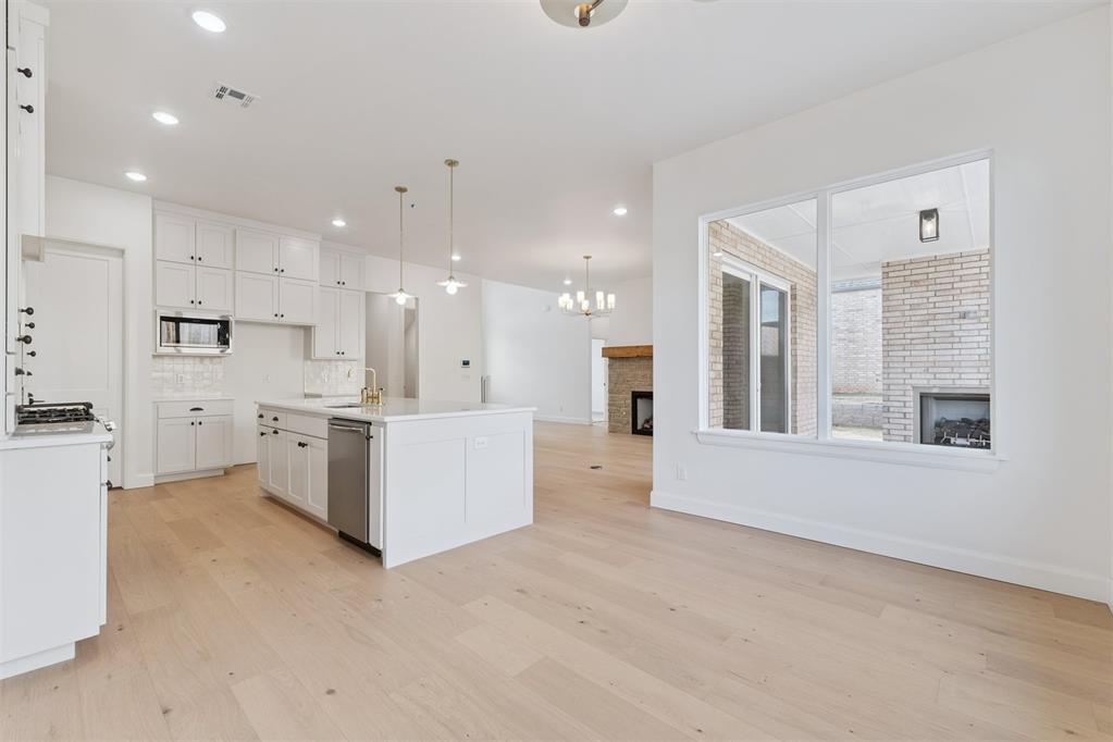 6017 Frankie Lynn Lane