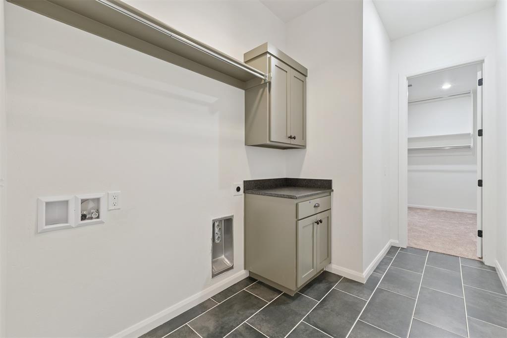 6017 Frankie Lynn Lane