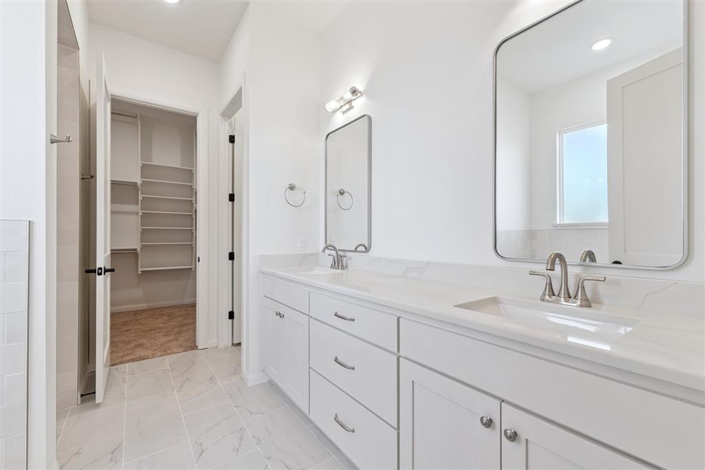 6017 Frankie Lynn Lane