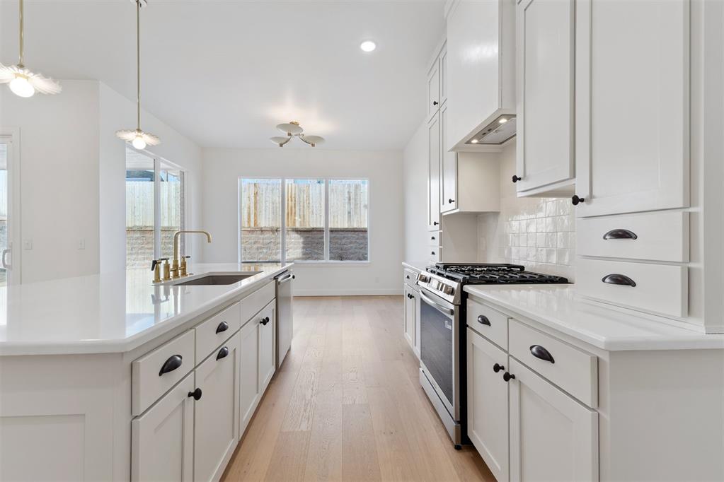 6017 Frankie Lynn Lane