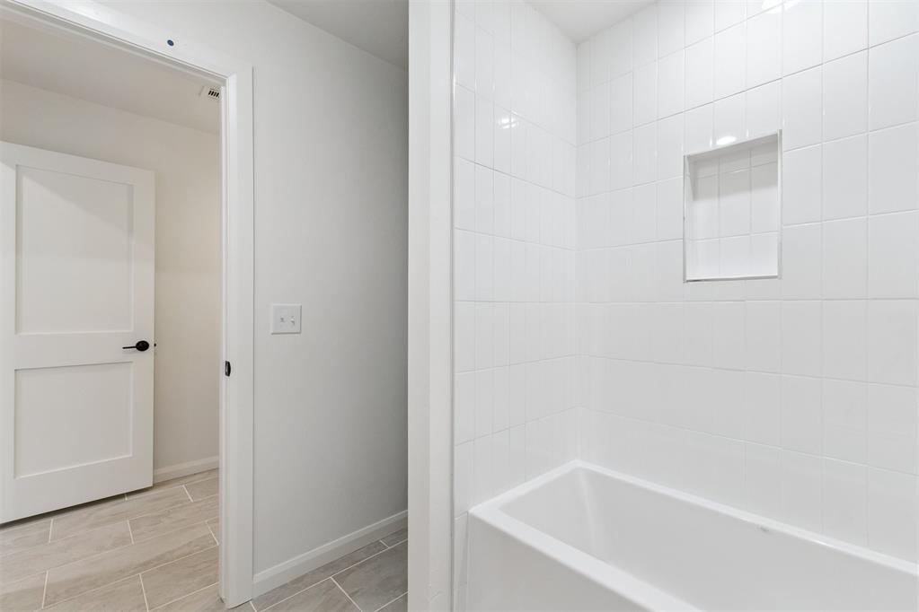 6017 Frankie Lynn Lane