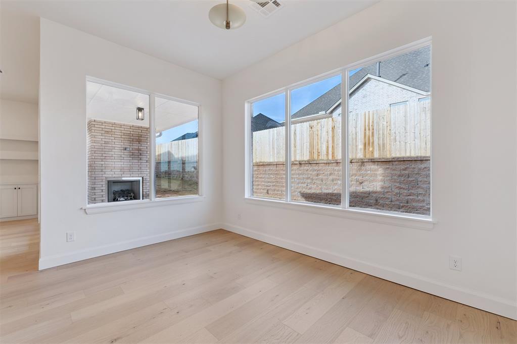 6017 Frankie Lynn Lane