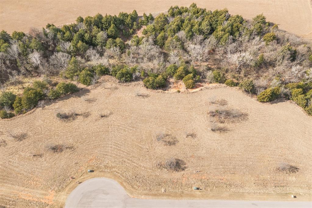 1250 Chestnut Cove Cove