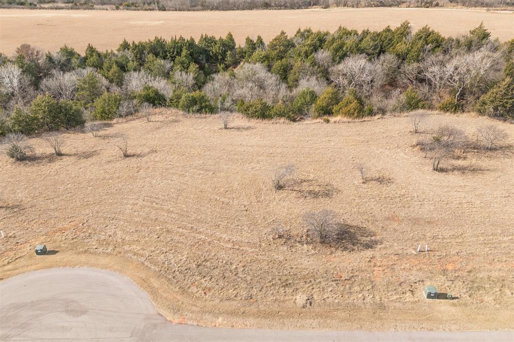 1250 Chestnut Cove Cove