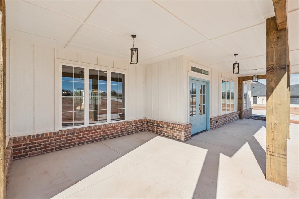 921 Meadow Park Road