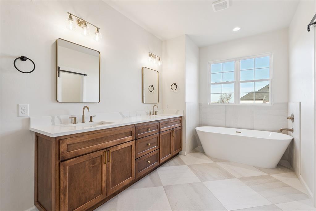 921 Meadow Park Road