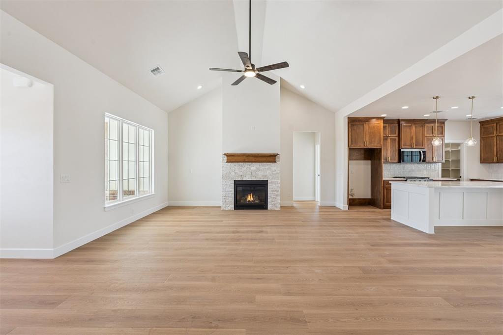 921 Meadow Park Road