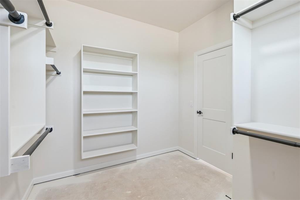 921 Meadow Park Road