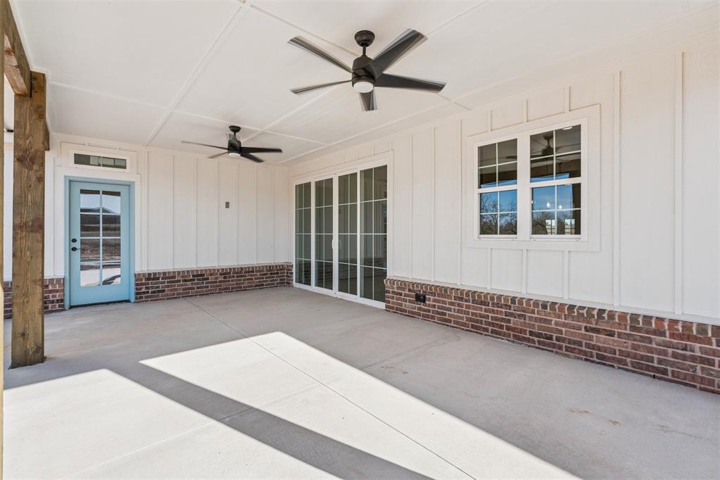 921 Meadow Park Road