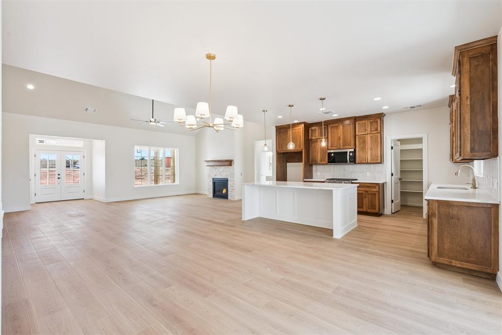 921 Meadow Park Road