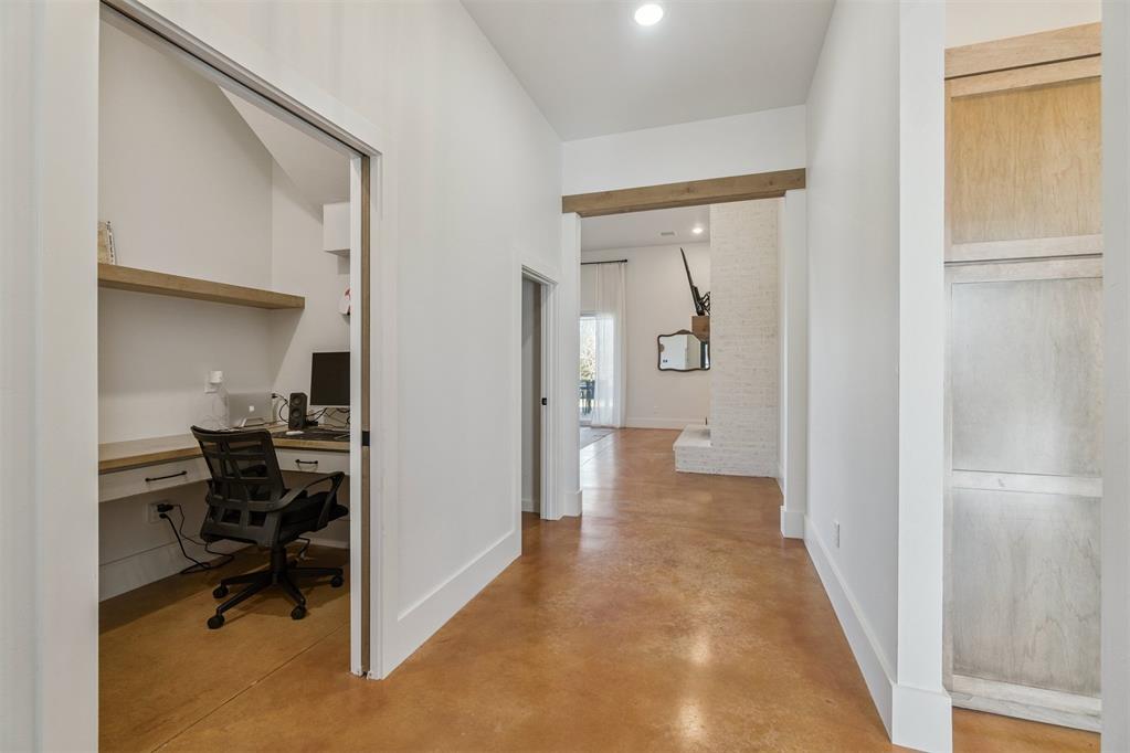 4400 W Forrest Hills Road