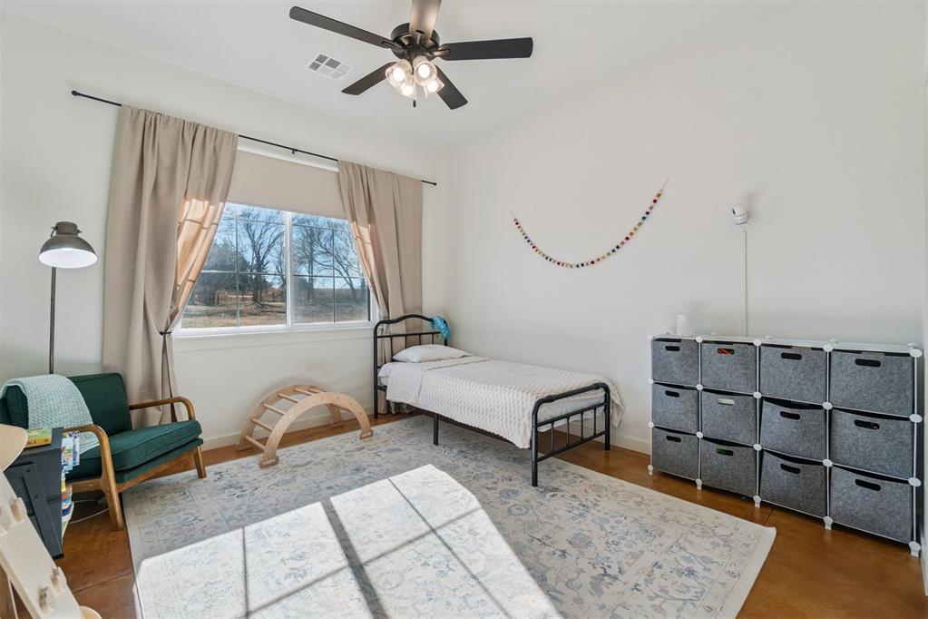 4400 W Forrest Hills Road