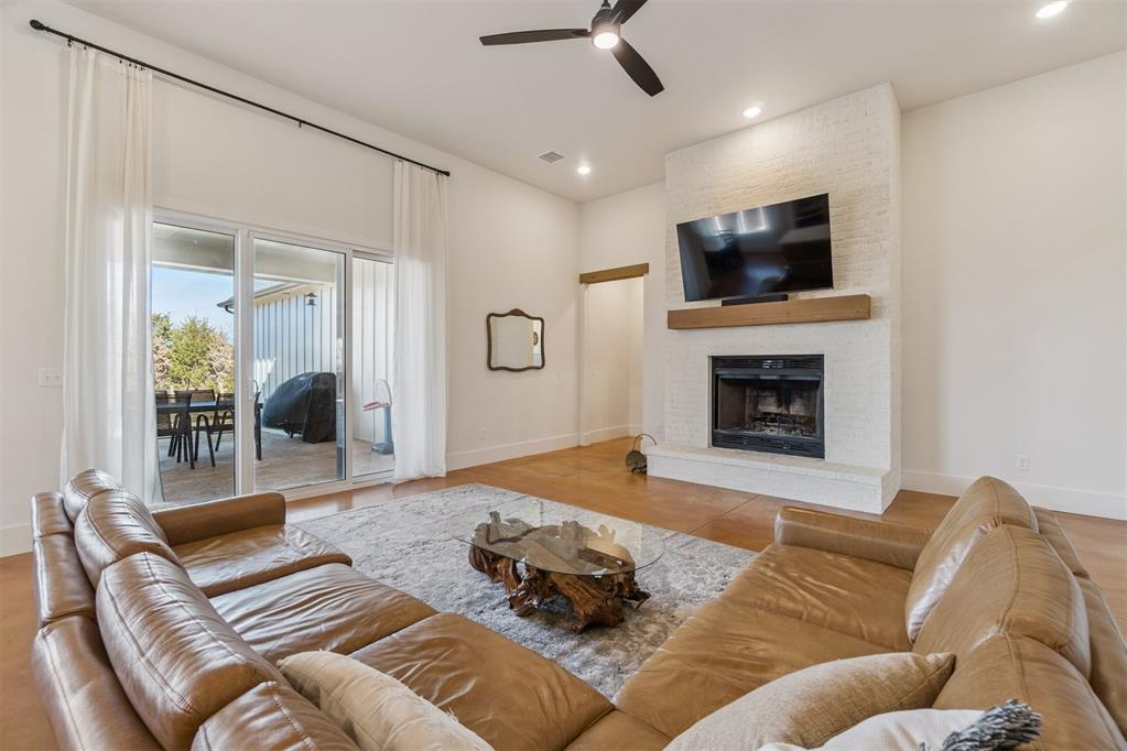 4400 W Forrest Hills Road