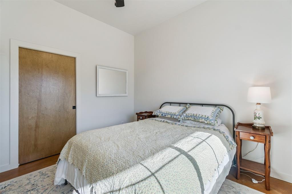 4400 W Forrest Hills Road