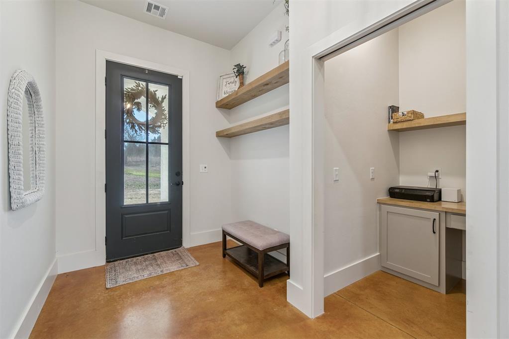 4400 W Forrest Hills Road