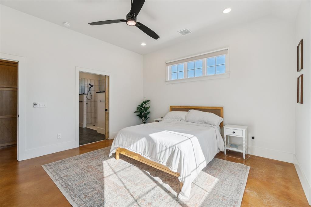 4400 W Forrest Hills Road