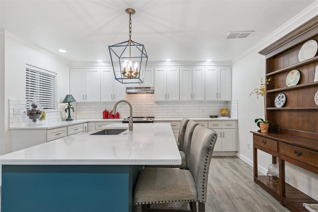 5910 N Pennsylvania Avenue Unit: 118