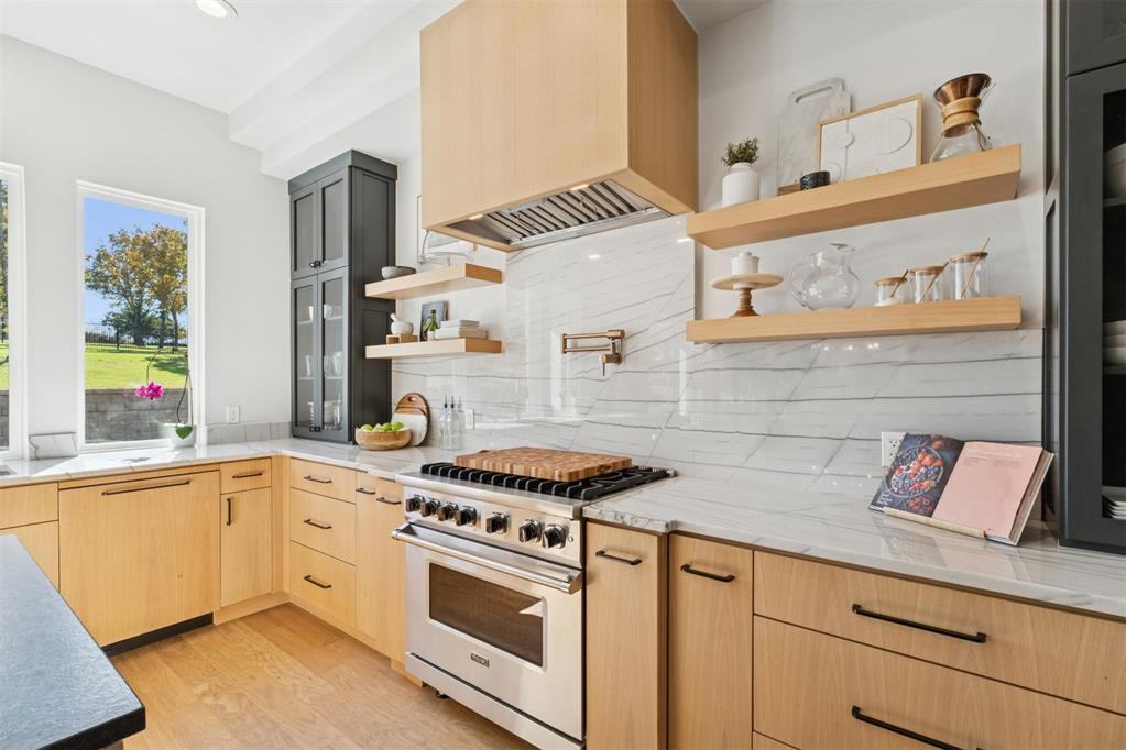 2700 Cherry Glen Drive