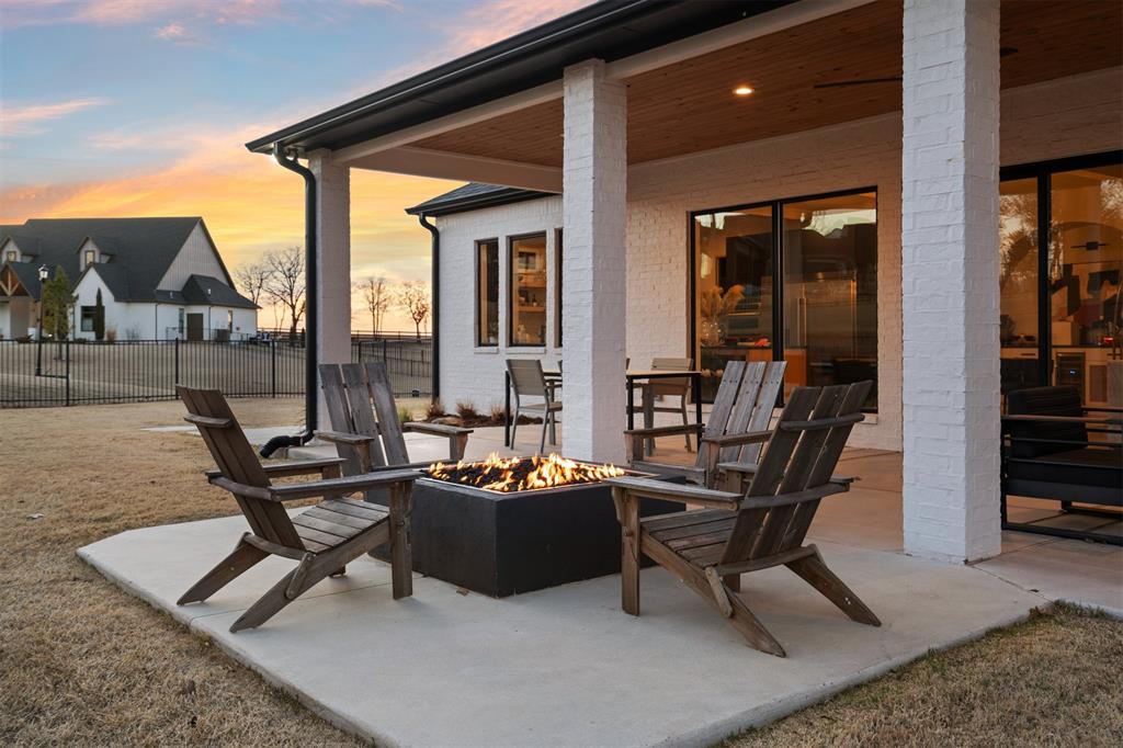 2700 Cherry Glen Drive