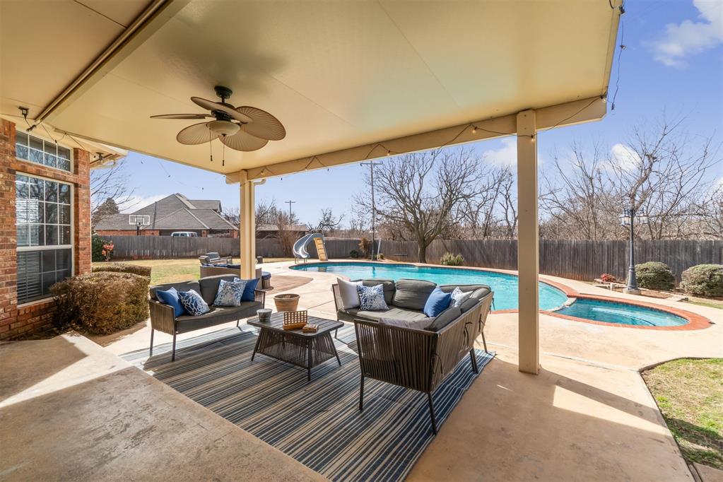 7428 NW 112th Street