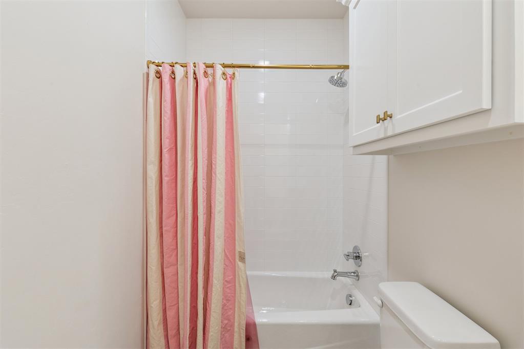 2932 Sandstone Ridge