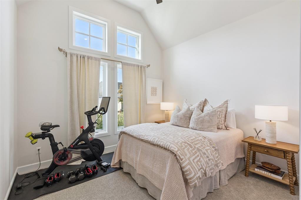 2932 Sandstone Ridge