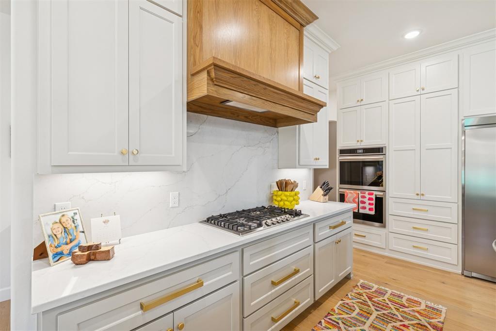 2932 Sandstone Ridge