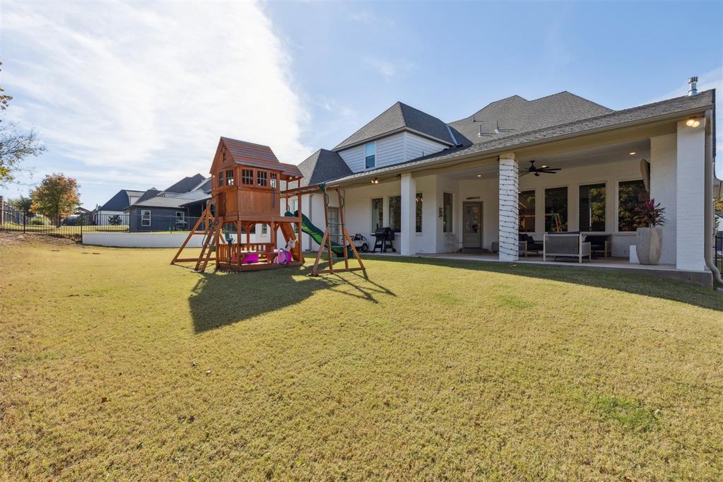 2932 Sandstone Ridge