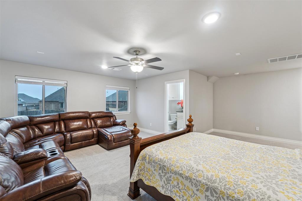 3141 Hunter Crest Drive