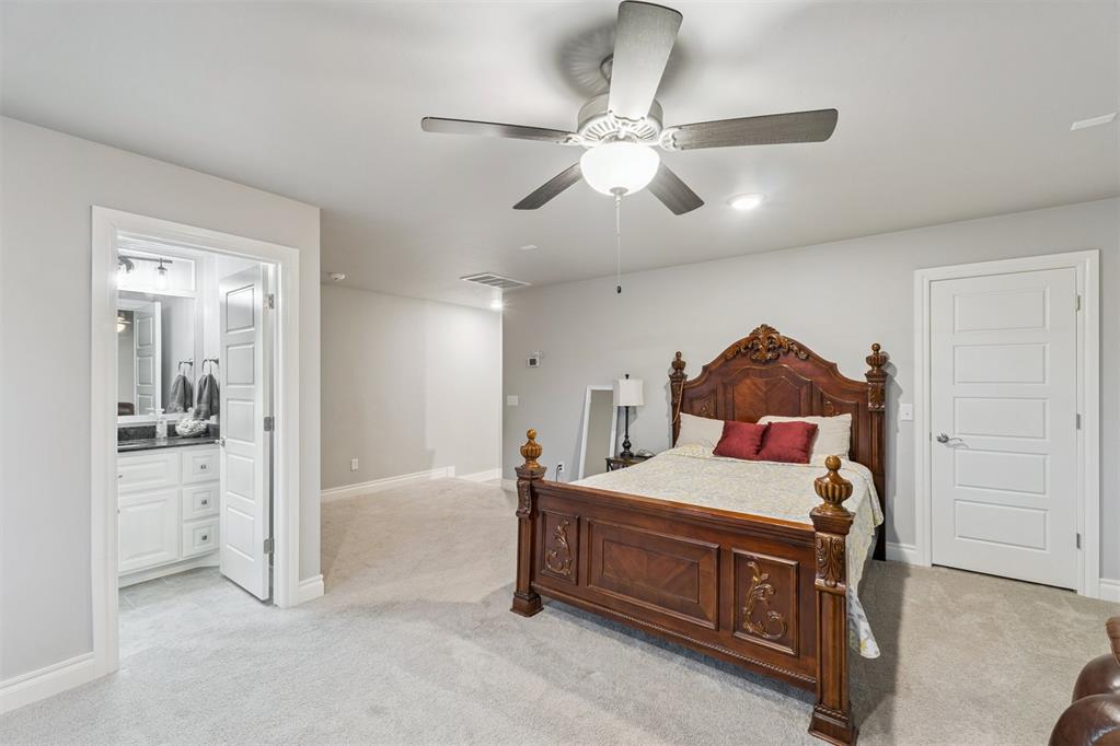 3141 Hunter Crest Drive