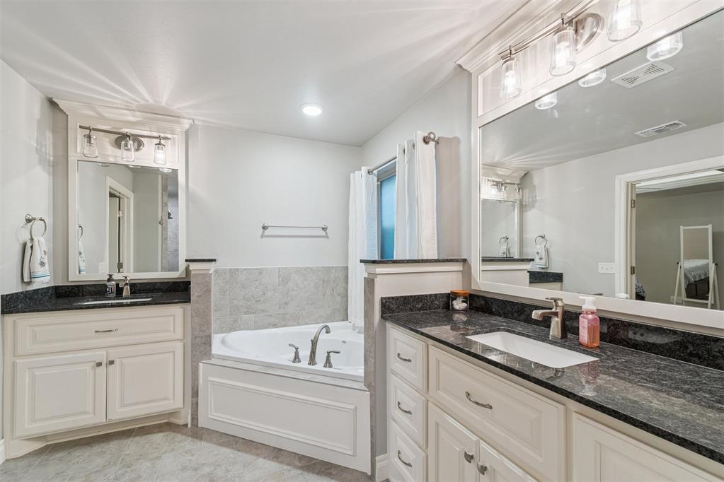 3141 Hunter Crest Drive