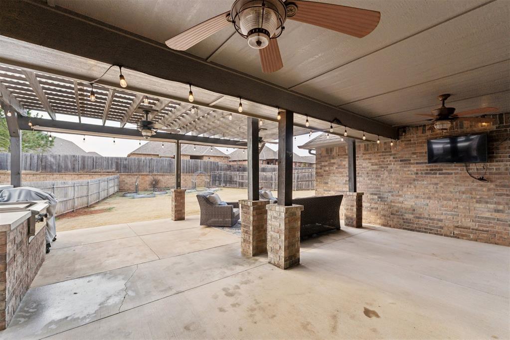 3141 Hunter Crest Drive