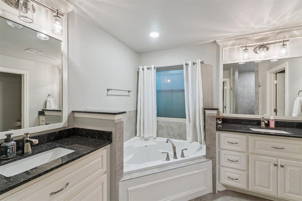 3141 Hunter Crest Drive