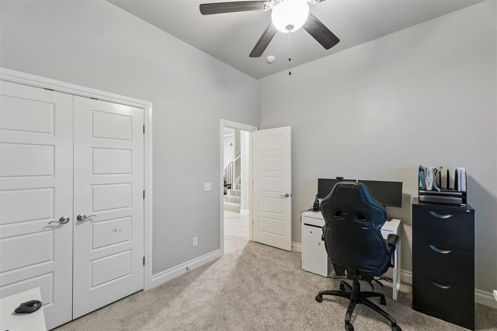 3141 Hunter Crest Drive