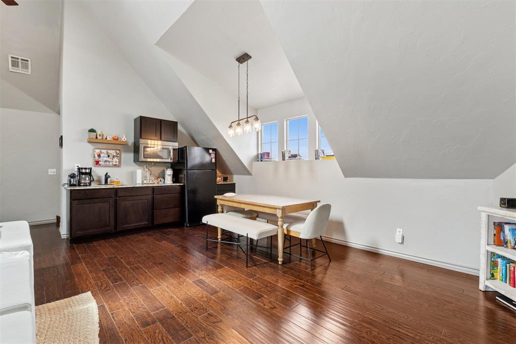 1620 Castellina Court