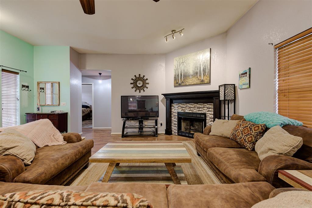 2709 Dalewood Place