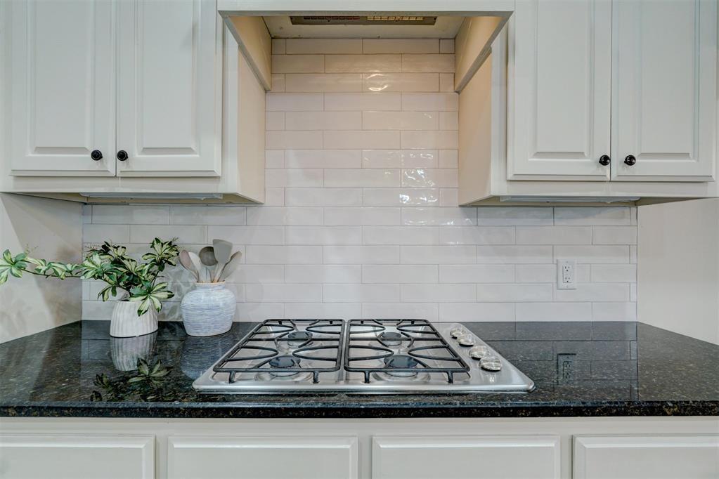 917 NW 185th Street
