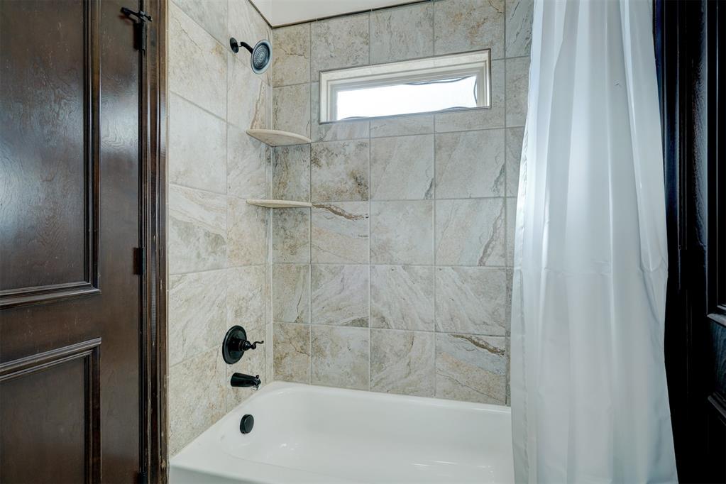 917 NW 185th Street