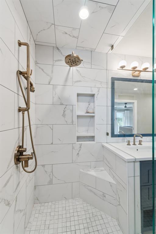 1201 Glenbrook Drive Unit: 1