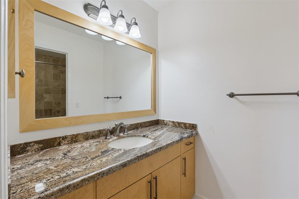 6325 N Villa Avenue Unit: 108