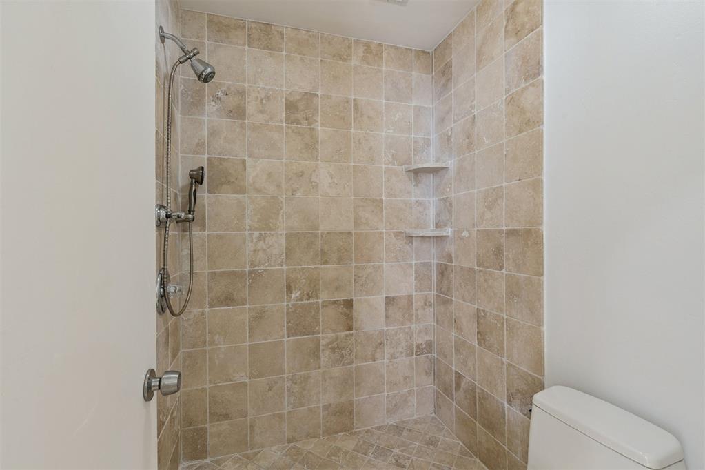 6325 N Villa Avenue Unit: 108