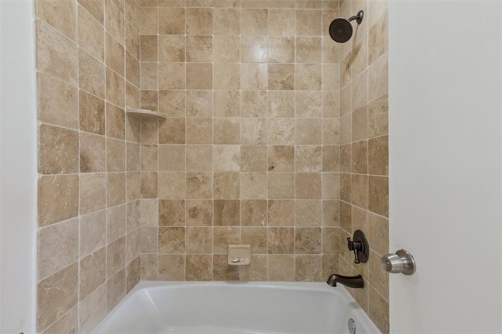 6325 N Villa Avenue Unit: 108