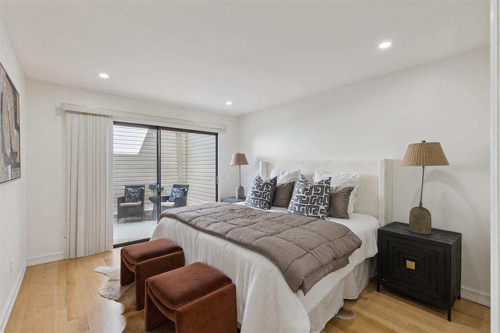 6325 N Villa Avenue Unit: 108