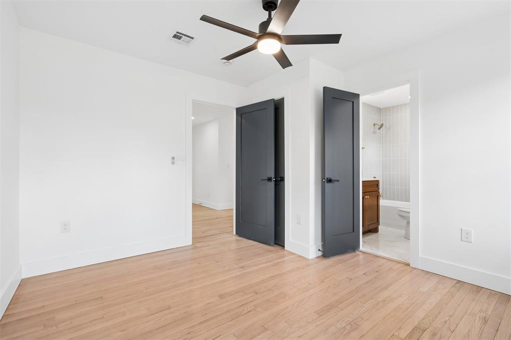 832 Oakbrook Drive