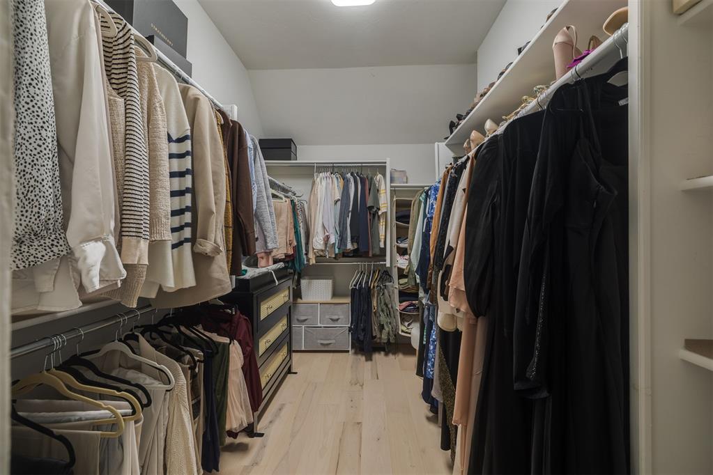 1009 Glenridge Drive