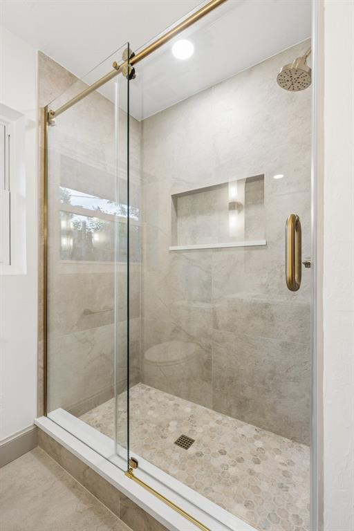 1114 W Wilshire Boulevard